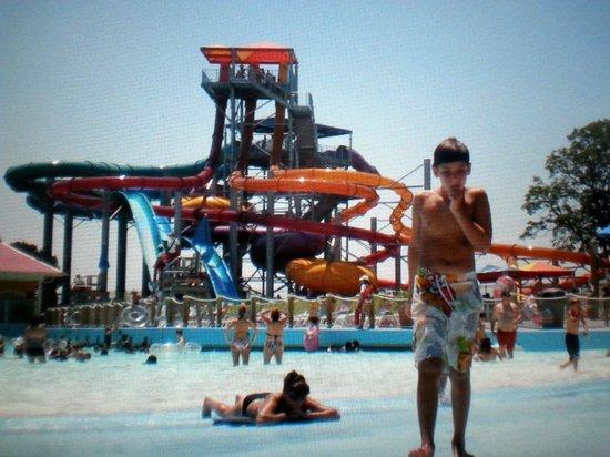 Worlds Of Fun Oceans of Fun